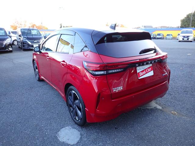 オーラ Ｇ　レザーエディション　純正９インチメモリーナビ　プロパイロット　ＢＯＳＥサウンド　Ｂｌｕｅｔｏｏｔｈ　インテリキー　オートＡＣ　エマージェンシーブレーキ　レザーシート　ＬＥＤライト　純正アルミ（5枚目）