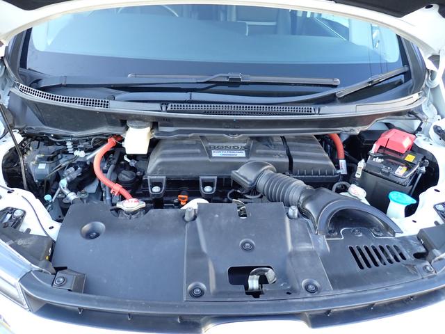 ステップワゴンスパーダ スパーダハイブリッド　Ｇ・ＥＸ　ホンダセンシング　純正９インチメモリーナビＴＶ　フリップダウンモニター　両側自動ドア　Ｂｌｕｅｔｏｏｔｈ　Ｂカメラ　ＥＴＣ　スマートキー　クルコン　ホンダセンシング　ＬＥＤライト　純正アルミ　７人乗り（11枚目）