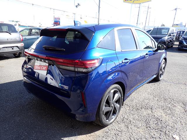 オーラ Ｇ　ＦＯＵＲ　４ＷＤ　純正９インチメモリーナビＴＶ　プロパイロット　ＢＯＳＥサウンド　Ｂｌｕｅｔｏｏｔｈ　全方位カメラ　インテリキー　オートＡＣ　エマージェンシーブレーキ　シートヒーター　ＬＥＤライト　純正アルミ（5枚目）