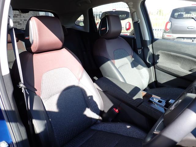 オーラ Ｇ　ＦＯＵＲ　４ＷＤ　純正９インチメモリーナビＴＶ　プロパイロット　ＢＯＳＥサウンド　Ｂｌｕｅｔｏｏｔｈ　全方位カメラ　インテリキー　オートＡＣ　エマージェンシーブレーキ　シートヒーター　ＬＥＤライト　純正アルミ（12枚目）