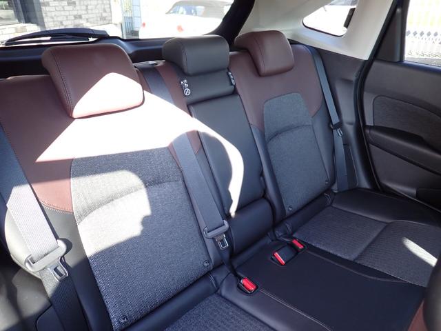 オーラ Ｇ　ＦＯＵＲ　４ＷＤ　純正９インチメモリーナビＴＶ　プロパイロット　ＢＯＳＥサウンド　Ｂｌｕｅｔｏｏｔｈ　全方位カメラ　インテリキー　オートＡＣ　エマージェンシーブレーキ　シートヒーター　ＬＥＤライト　純正アルミ（13枚目）