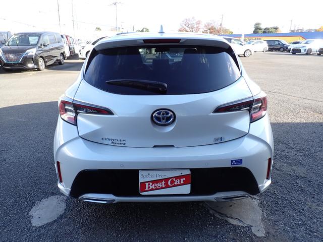 カローラスポーツ ハイブリッドＧ　スタイル　５０ミリオンエディション　モデリスタエアロ　純正９インチメモリーナビ　Ｂｌｕｅｔｏｏｔｈ　バックカメラ　ＥＴＣ　スマートキー　オートＡＣ　クルコン　　シートヒーター　トヨタセーフティーセンス（4枚目）