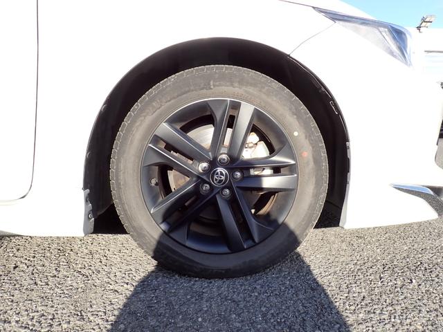 カローラスポーツ ハイブリッドＧ　スタイル　５０ミリオンエディション　モデリスタエアロ　純正９インチメモリーナビ　Ｂｌｕｅｔｏｏｔｈ　バックカメラ　ＥＴＣ　スマートキー　オートＡＣ　クルコン　　シートヒーター　トヨタセーフティーセンス（10枚目）