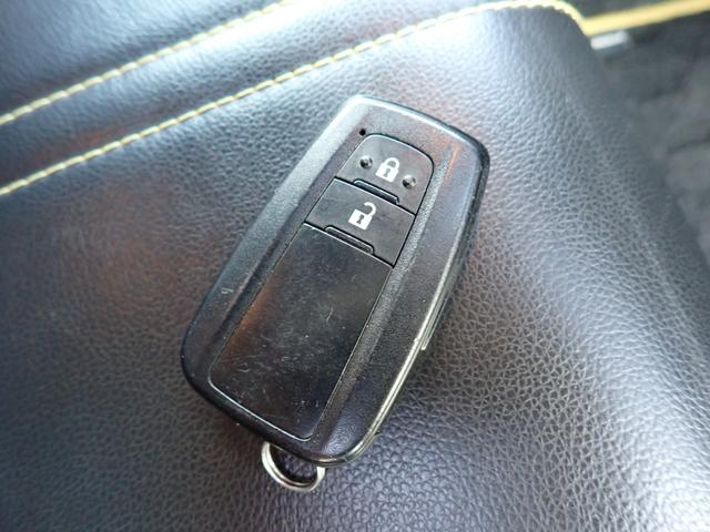 カローラスポーツ ハイブリッドＧ　スタイル　５０ミリオンエディション　モデリスタエアロ　純正９インチメモリーナビ　Ｂｌｕｅｔｏｏｔｈ　バックカメラ　ＥＴＣ　スマートキー　オートＡＣ　クルコン　　シートヒーター　トヨタセーフティーセンス（24枚目）