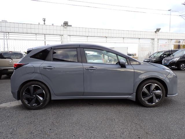 オーラ Ｇ　ＦＯＵＲ　４ＷＤ　純正９インチメモリーナビＴＶ　プロパイロット　ＢＯＳＥサウンド　Ｂｌｕｅｔｏｏｔｈ　全方位カメラ　インテリキー　オートＡＣ　エマージェンシーブレーキ　シートヒーター　ＬＥＤライト　純正アルミ（6枚目）