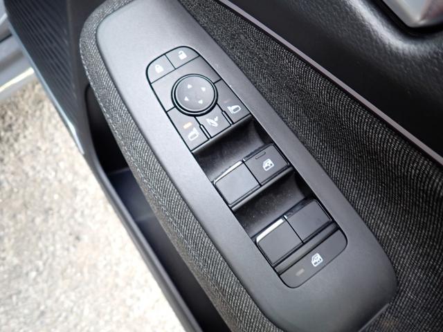 オーラ Ｇ　ＦＯＵＲ　４ＷＤ　純正９インチメモリーナビＴＶ　プロパイロット　ＢＯＳＥサウンド　Ｂｌｕｅｔｏｏｔｈ　全方位カメラ　インテリキー　オートＡＣ　エマージェンシーブレーキ　シートヒーター　ＬＥＤライト　純正アルミ（24枚目）