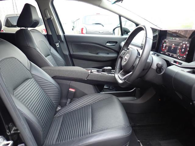 オーラ G レザーエディション 純正9インチメモリーナビTV Bluetooth ETC インテリキー 全方位カメラ オートAC エマージェンシーブレーキ レザーシート LEDライト フォグ 純正アルミ(13枚目)