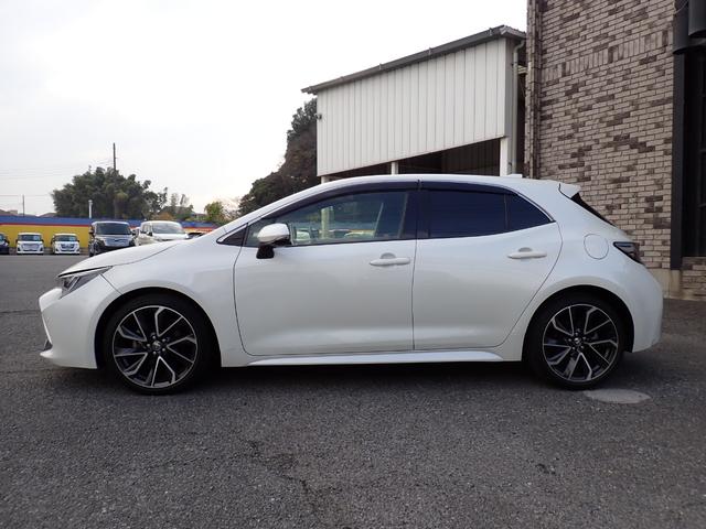 カローラスポーツ ハイブリッドＧ　Ｚ　純正９インチメモリーナビ　フルセグＴＶ　Ｂｌｕｅｔｏｏｔｈ　Ｂカメラ　スマートキー　オートＡＣ　クルコン　トヨタセーフティーセンス　ＬＥＤライト　フォグ　純正アルミ（6枚目）