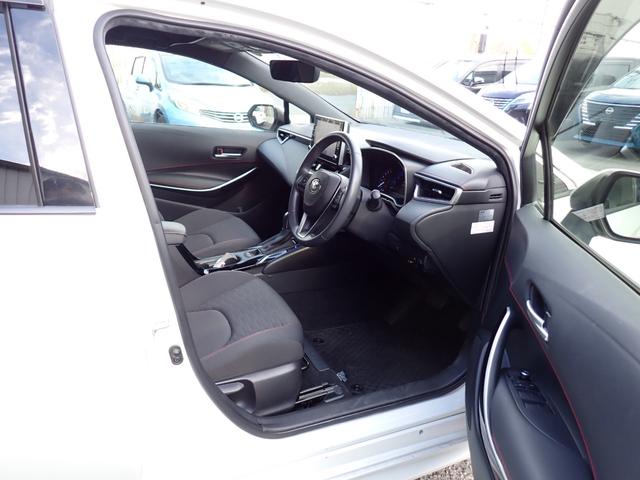 カローラスポーツ ハイブリッドＧ　Ｚ　純正９インチメモリーナビ　フルセグＴＶ　Ｂｌｕｅｔｏｏｔｈ　Ｂカメラ　スマートキー　オートＡＣ　クルコン　トヨタセーフティーセンス　ＬＥＤライト　フォグ　純正アルミ（15枚目）