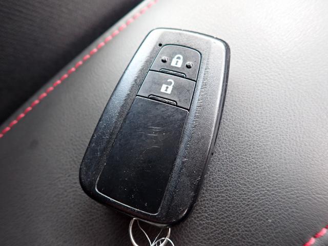 カローラスポーツ ハイブリッドＧ　Ｚ　純正９インチメモリーナビ　フルセグＴＶ　Ｂｌｕｅｔｏｏｔｈ　Ｂカメラ　スマートキー　オートＡＣ　クルコン　トヨタセーフティーセンス　ＬＥＤライト　フォグ　純正アルミ（23枚目）