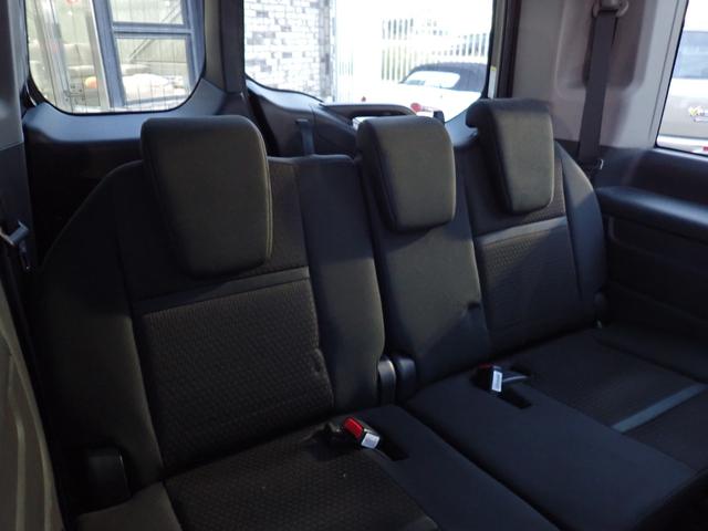 ステップワゴンスパーダ ｅ：ＨＥＶスパーダ　Ｇ　ホンダセンシング　後期型　純正１０インチメモリーナビ　フリップダウンモニター　両側自動ドア　ホンダセンシング　フルセグＴＶ　Ｂｌｕｅｔｏｏｔｈ　Ｂカメラ　ＥＴＣ　スマートキー　ＬＥＤライト　７人乗り（14枚目）