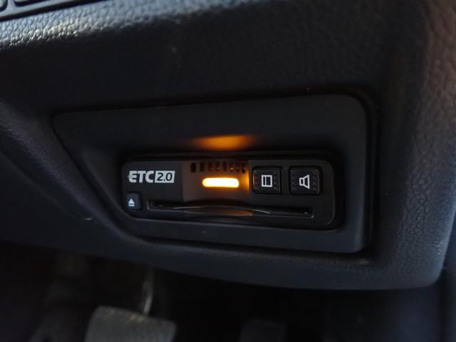 ステップワゴンスパーダ ｅ：ＨＥＶスパーダ　Ｇ　ホンダセンシング　後期型　純正１０インチメモリーナビ　フリップダウンモニター　両側自動ドア　ホンダセンシング　フルセグＴＶ　Ｂｌｕｅｔｏｏｔｈ　Ｂカメラ　ＥＴＣ　スマートキー　ＬＥＤライト　７人乗り（19枚目）