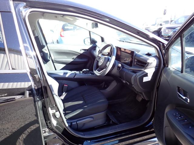 ノート X 現行型 純正9インチメモリーナビ フルセグTV Bluetooth 全方位カメラ ETC インテリキー オートAC エマージェンシーブレーキ LEDライト(11枚目)