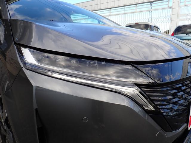 オーラ Ｇ　純正９インチメモリーナビＴＶ　プロパイロット　ＢＯＳＥサウンド　Ｂｌｕｅｔｏｏｔｈ　全方位カメラ　インテリキー　オートエアコン　エマージェンシーブレーキ　シートヒーター　ＬＥＤライト　純正アルミ（8枚目）