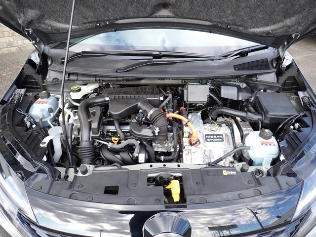 オーラ Ｇ　純正９インチメモリーナビＴＶ　プロパイロット　ＢＯＳＥサウンド　Ｂｌｕｅｔｏｏｔｈ　全方位カメラ　インテリキー　オートエアコン　エマージェンシーブレーキ　シートヒーター　ＬＥＤライト　純正アルミ（11枚目）