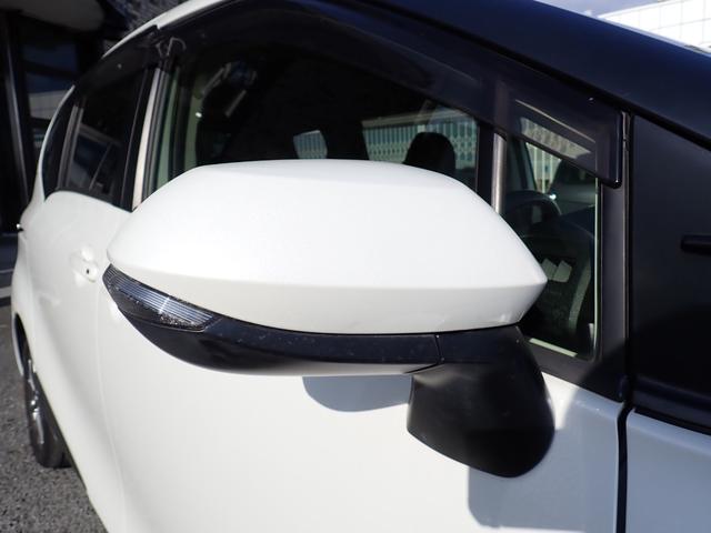 シエンタ G 純正メモリーナビTV Bluetooth Bカメラ ETC 両側自動ドア スマートキー オートAC トヨタセーフティーセンス 純正アルミ 7人乗り(9枚目)