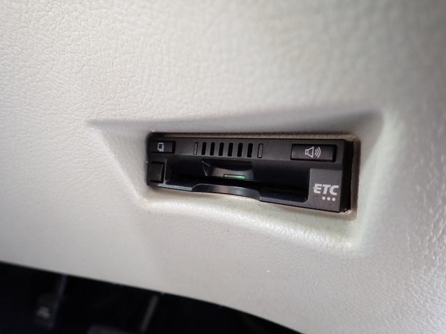 シエンタ G 純正メモリーナビTV Bluetooth Bカメラ ETC 両側自動ドア スマートキー オートAC トヨタセーフティーセンス 純正アルミ 7人乗り(20枚目)