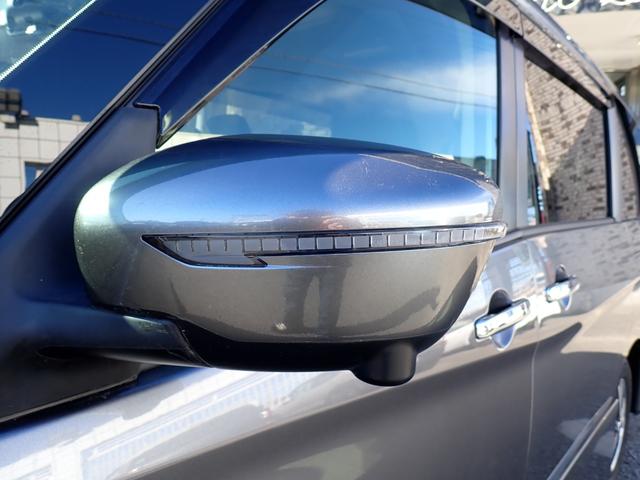 セレナ ｅ－パワー　ハイウェイスターＶ　後期型　純正１０インチメモリーナビＴＶ　Ｂｌｕｅｔｏｏｔｈ　フリップダウンモニター　全方位カメラ　両側自動ドア　インテリキー　オートＡＣ　クルコン　プロパイロット　ＬＥＤライト　フォグ　純正アルミ（9枚目）