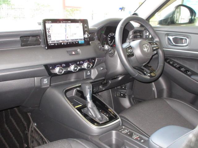 ヴェゼル ｅ：ＨＥＶ　Ｚ　１オナ４ＷＤプレミアムＳＯＵＮＤ／マルチビューカメラ純正ＯＰ９型ナビ地デジＨＯＮＤＡセンシング　ＣＭＢＳ／ＬＫＡＳ／ＢＳＩ／ＲＣＴＡ／誤発進制御／追従クルーズ前後ドラレコ電動Ｒゲート純正１８ＡＷ（50枚目）