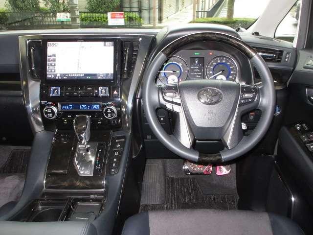 ヴェルファイアハイブリッド ＺＲ　１オナＡＬＰＩＮＥ１０型ナビ／１２．８型フリップ地デジＢカメラ両側電動／Ｒゲート前後ドラレコ黒半革電動シートＴＲＤエアロ／グリル／ダウンサス／マフラーＲＡＹＳ２０ＡＷ（60枚目）