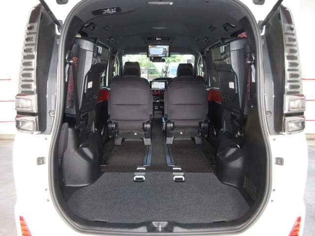 ヴォクシー ＺＳ　純正１０型ナビ／１２．１型フリップ地デジＢカメラＴＯＹＯＴＡセーフティＰＣＳ／ＬＤＡ／ＡＨＢ／クルコン両側電動ドア前方ドラレコ純正１６ＡＷ（38枚目）