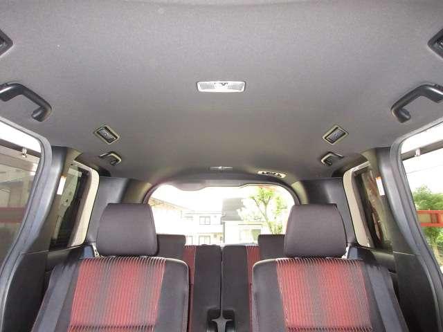 ヴォクシー ＺＳ　純正１０型ナビ／１２．１型フリップ地デジＢカメラＴＯＹＯＴＡセーフティＰＣＳ／ＬＤＡ／ＡＨＢ／クルコン両側電動ドア前方ドラレコ純正１６ＡＷ（47枚目）