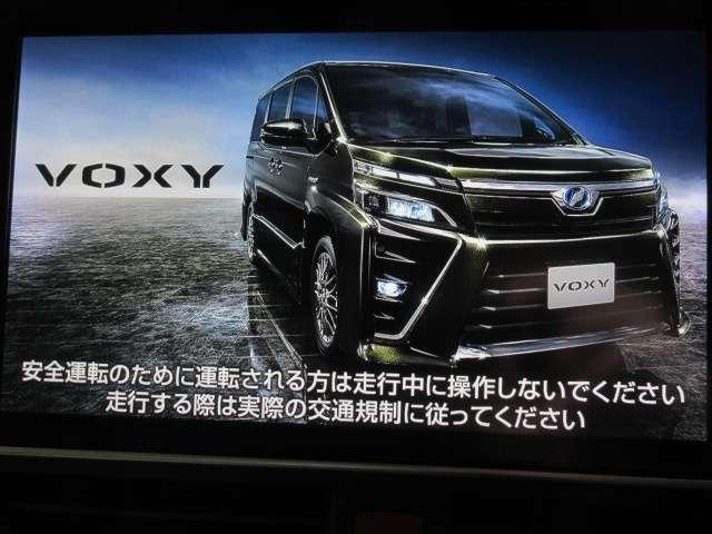 ヴォクシー ＺＳ　純正１０型ナビ／１２．１型フリップ地デジＢカメラＴＯＹＯＴＡセーフティＰＣＳ／ＬＤＡ／ＡＨＢ／クルコン両側電動ドア前方ドラレコ純正１６ＡＷ（52枚目）