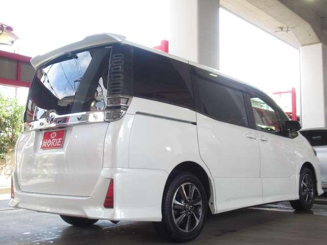ヴォクシー ＺＳ　純正１０型ナビ／１２．１型フリップ地デジＢカメラＴＯＹＯＴＡセーフティＰＣＳ／ＬＤＡ／ＡＨＢ／クルコン両側電動ドア前方ドラレコ純正１６ＡＷ（78枚目）