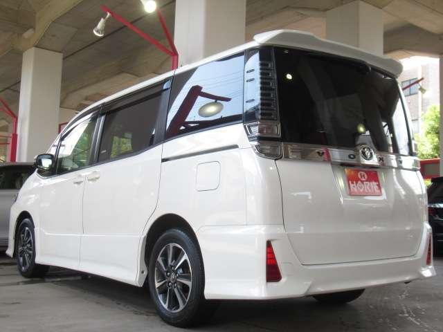 ヴォクシー ＺＳ　純正１０型ナビ／１２．１型フリップ地デジＢカメラＴＯＹＯＴＡセーフティＰＣＳ／ＬＤＡ／ＡＨＢ／クルコン両側電動ドア前方ドラレコ純正１６ＡＷ（79枚目）