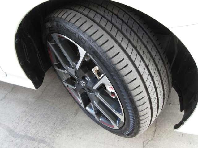 プリウスＰＨＶ Ｓナビパッケージ・ＧＲスポーツ　純正９型ナビ地デジＢカメラ専用半革暖シートＡＵＴＯ付ＬＥＤ／フォグ／デイライト専用足廻り１８ＡＷ（41枚目）