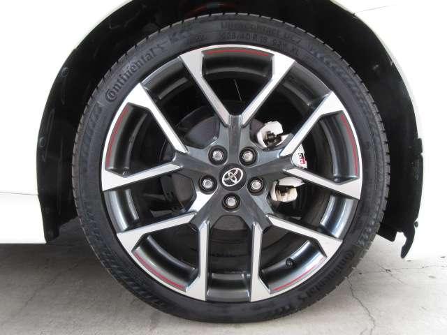 プリウスＰＨＶ Ｓナビパッケージ・ＧＲスポーツ　純正９型ナビ地デジＢカメラ専用半革暖シートＡＵＴＯ付ＬＥＤ／フォグ／デイライト専用足廻り１８ＡＷ（45枚目）