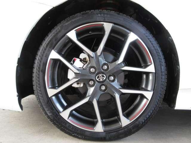 プリウスＰＨＶ Ｓナビパッケージ・ＧＲスポーツ　純正９型ナビ地デジＢカメラ専用半革暖シートＡＵＴＯ付ＬＥＤ／フォグ／デイライト専用足廻り１８ＡＷ（48枚目）
