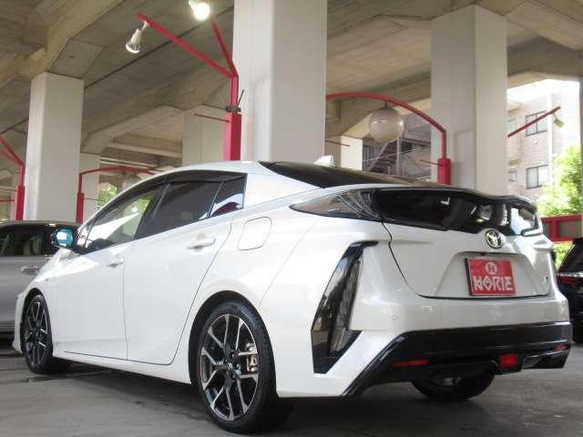 プリウスＰＨＶ Ｓナビパッケージ・ＧＲスポーツ　純正９型ナビ地デジＢカメラ専用半革暖シートＡＵＴＯ付ＬＥＤ／フォグ／デイライト専用足廻り１８ＡＷ（70枚目）