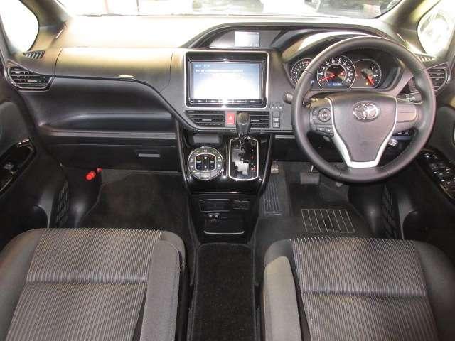 ヴォクシー ＺＳ　後期純正９型ナビ地デジＢカメラ両電動ＡＵＴＯ付ＬＥＤフォグＴＳＳ／ＬＤＡ／ＰＣＳ／ＡＨＢ／Ｉ－ＳＴＯＰ純正１６ＡＷ（6枚目）