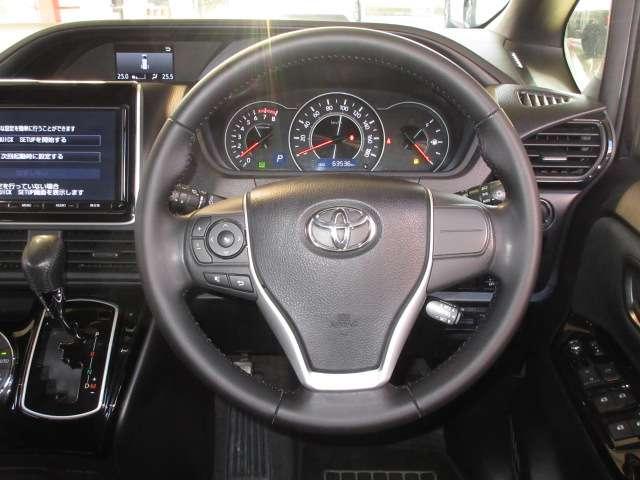 ヴォクシー ＺＳ　後期純正９型ナビ地デジＢカメラ両電動ＡＵＴＯ付ＬＥＤフォグＴＳＳ／ＬＤＡ／ＰＣＳ／ＡＨＢ／Ｉ－ＳＴＯＰ純正１６ＡＷ（19枚目）