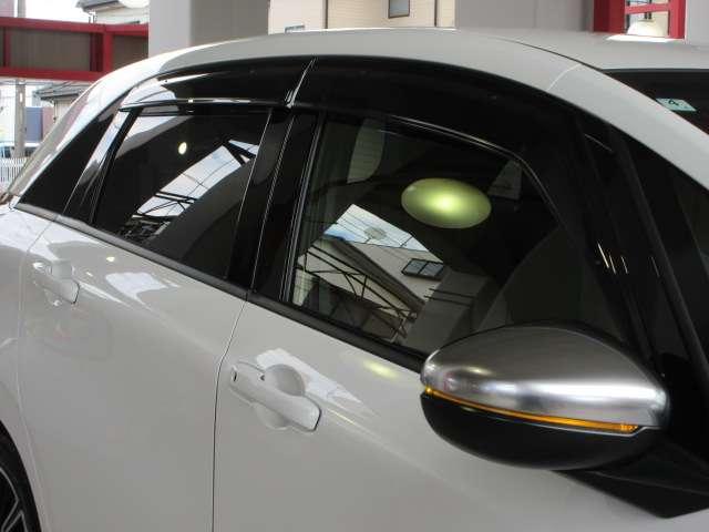 フィット e:HEVリュクス 純正9型ナビ地デジBカメラ前後ドラレコ茶半革電動暖シートHONDAセンシングCMBS/LKAS/追従クルーズ純正16AW(27枚目)