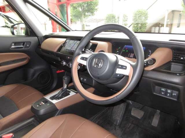 フィット e:HEVリュクス 純正9型ナビ地デジBカメラ前後ドラレコ茶半革電動暖シートHONDAセンシングCMBS/LKAS/追従クルーズ純正16AW(44枚目)