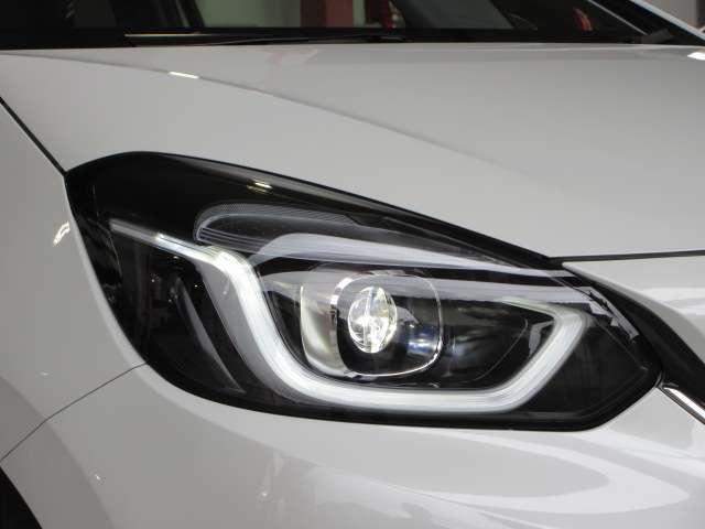 フィット e:HEVリュクス 純正9型ナビ地デジBカメラ前後ドラレコ茶半革電動暖シートHONDAセンシングCMBS/LKAS/追従クルーズ純正16AW(67枚目)