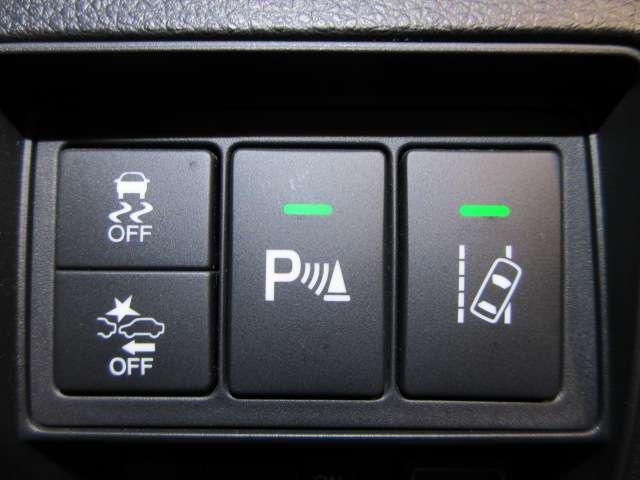 オデッセイ アブソルート・EXホンダセンシング 純正9型ナビ地デジBカメラHONDAセンシングCMBS/LKAS/BSM/誤発進制御/追従クルーズ両側電動ドア黒半革電動暖シート純正17AW(18枚目)