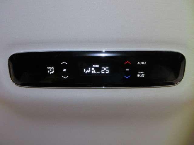 オデッセイ アブソルート・EXホンダセンシング 純正9型ナビ地デジBカメラHONDAセンシングCMBS/LKAS/BSM/誤発進制御/追従クルーズ両側電動ドア黒半革電動暖シート純正17AW(22枚目)