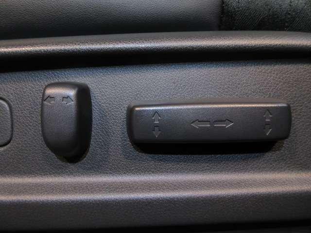 オデッセイ アブソルート・EXホンダセンシング 純正9型ナビ地デジBカメラHONDAセンシングCMBS/LKAS/BSM/誤発進制御/追従クルーズ両側電動ドア黒半革電動暖シート純正17AW(37枚目)