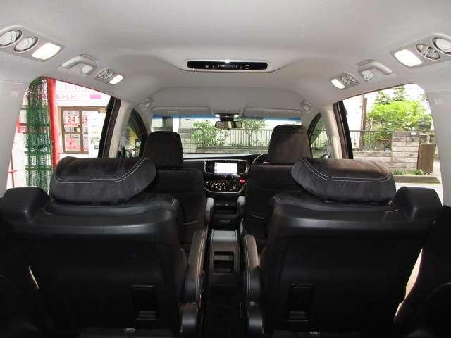 オデッセイ アブソルート・EXホンダセンシング 純正9型ナビ地デジBカメラHONDAセンシングCMBS/LKAS/BSM/誤発進制御/追従クルーズ両側電動ドア黒半革電動暖シート純正17AW(53枚目)