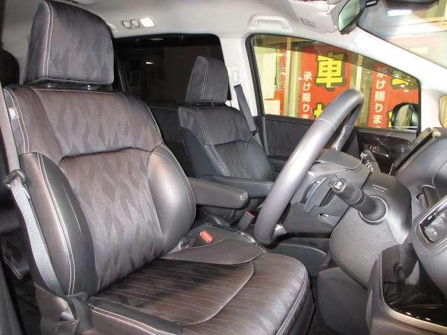 オデッセイ アブソルート・EXホンダセンシング 純正9型ナビ地デジBカメラHONDAセンシングCMBS/LKAS/BSM/誤発進制御/追従クルーズ両側電動ドア黒半革電動暖シート純正17AW(61枚目)