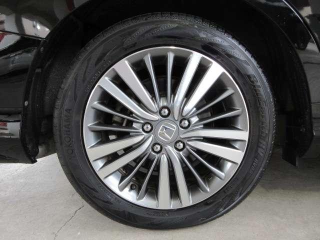 オデッセイ アブソルート・EXホンダセンシング 純正9型ナビ地デジBカメラHONDAセンシングCMBS/LKAS/BSM/誤発進制御/追従クルーズ両側電動ドア黒半革電動暖シート純正17AW(69枚目)