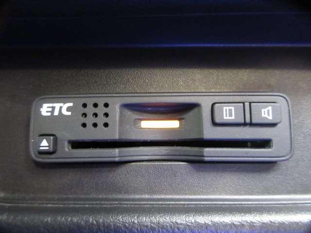 オデッセイ アブソルート・EXホンダセンシング 1オナMOPナビ/フリップ地デジ全周囲カメラ半革電動シート両電動AUTO付LED/フォグRAYS19AW(21枚目)