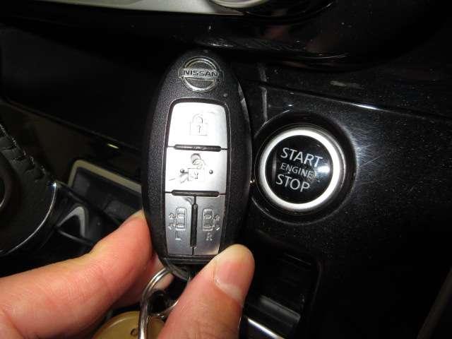 セレナ ハイウェイスターＧ　寒冷地１オナ純正１０型ナビ地デジＢカメラＰパイロット／Ｅブレ／ＬＤＰ／ＢＳＩ／ＲＣＴＡ／誤発進制御／追従クルーズ両側電動ドアＯＰエアロ純正１６ＡＷ（23枚目）