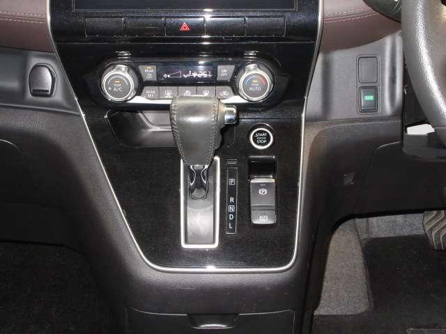 セレナ ハイウェイスターＧ　寒冷地１オナ純正１０型ナビ地デジＢカメラＰパイロット／Ｅブレ／ＬＤＰ／ＢＳＩ／ＲＣＴＡ／誤発進制御／追従クルーズ両側電動ドアＯＰエアロ純正１６ＡＷ（57枚目）