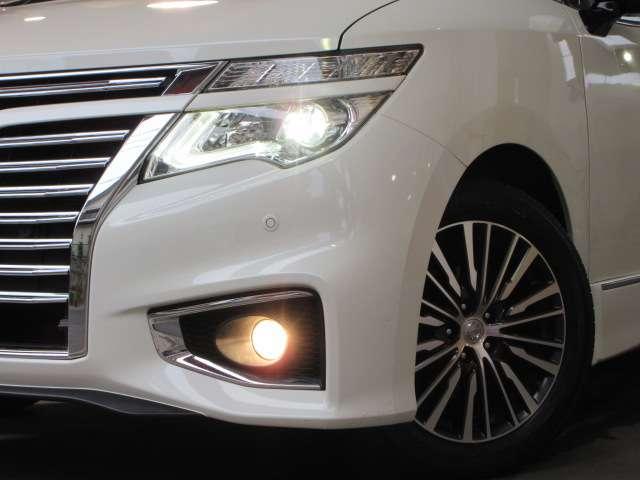 エルグランド 350ハイウェイスタープレミアム メーカーOPナビ/後席Rエンター地デジ全周囲カメラ黒本革電動暖シート両側電動/RゲートEブレーキ/誤発進制御/追従クルーズ純正18AW(32枚目)