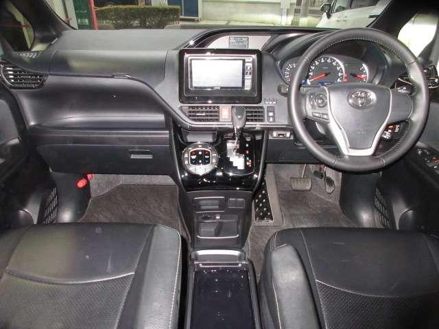 ノア Si ダブルバイビー 1オナALPINEナビSD録音フルセグS/BカメラETC両側電動ドア革巻ステア PCS/LDA/AHB付LED フォグI-STOP クルコン A格納ウインカミラー TRDエアロTANABEサス純正AW(2枚目)