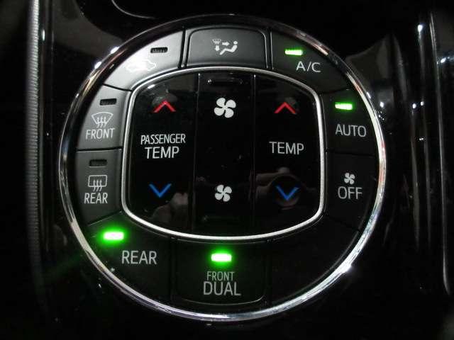 ノア Si ダブルバイビー 1オナALPINEナビSD録音フルセグS/BカメラETC両側電動ドア革巻ステア PCS/LDA/AHB付LED フォグI-STOP クルコン A格納ウインカミラー TRDエアロTANABEサス純正AW(15枚目)